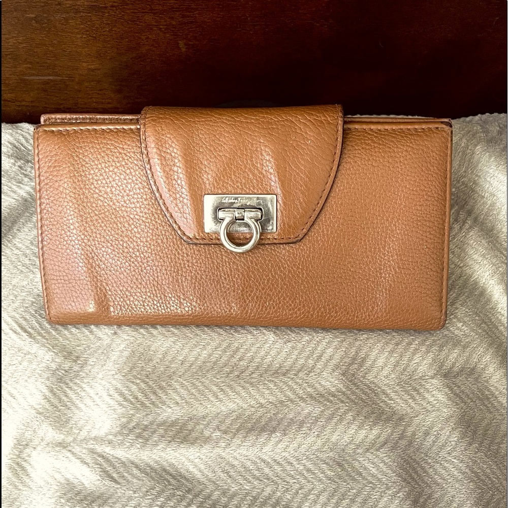 Ferragamo wallet